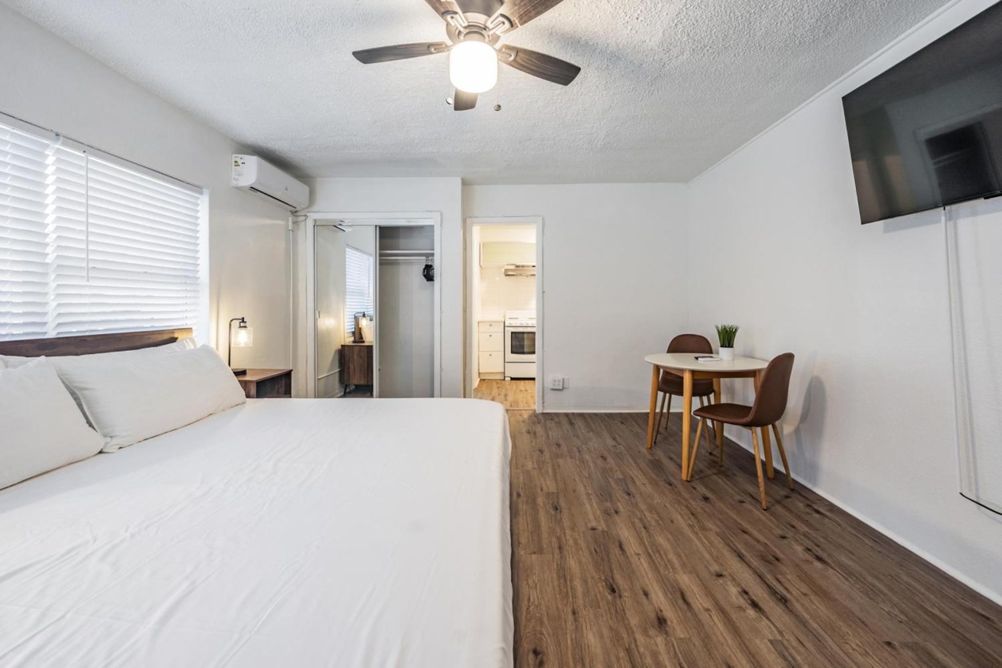 Elegant Studio Apartment In Downtown St Pete - Great Community Events! St. Petersburg Ngoại thất bức ảnh